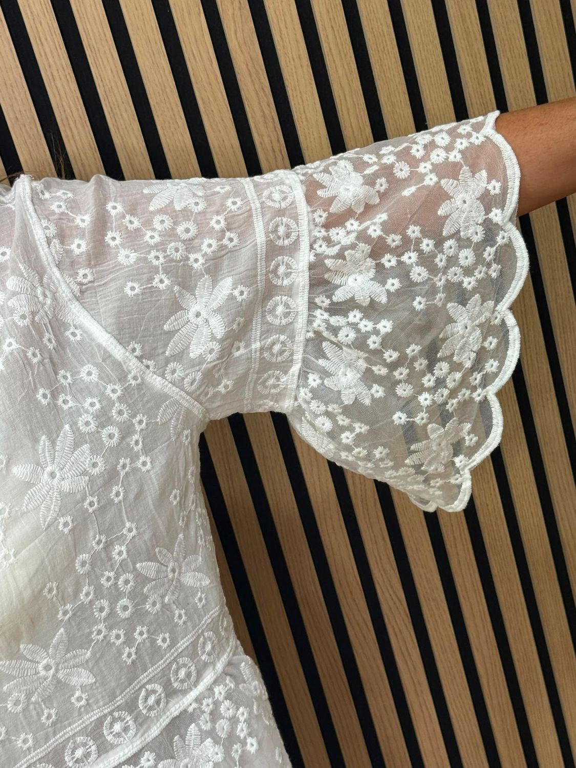Floral Embroidered Lace Top – White