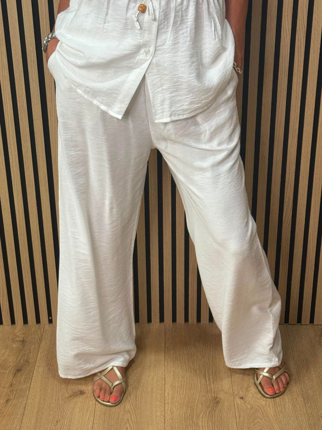 Relaxed Drawstring Trouser Suit – White
