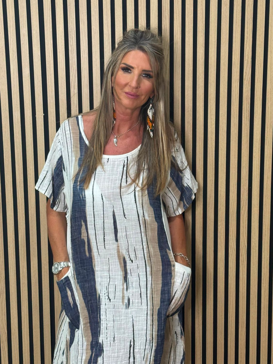 Abstract Stripe Pocket Dress – Navy