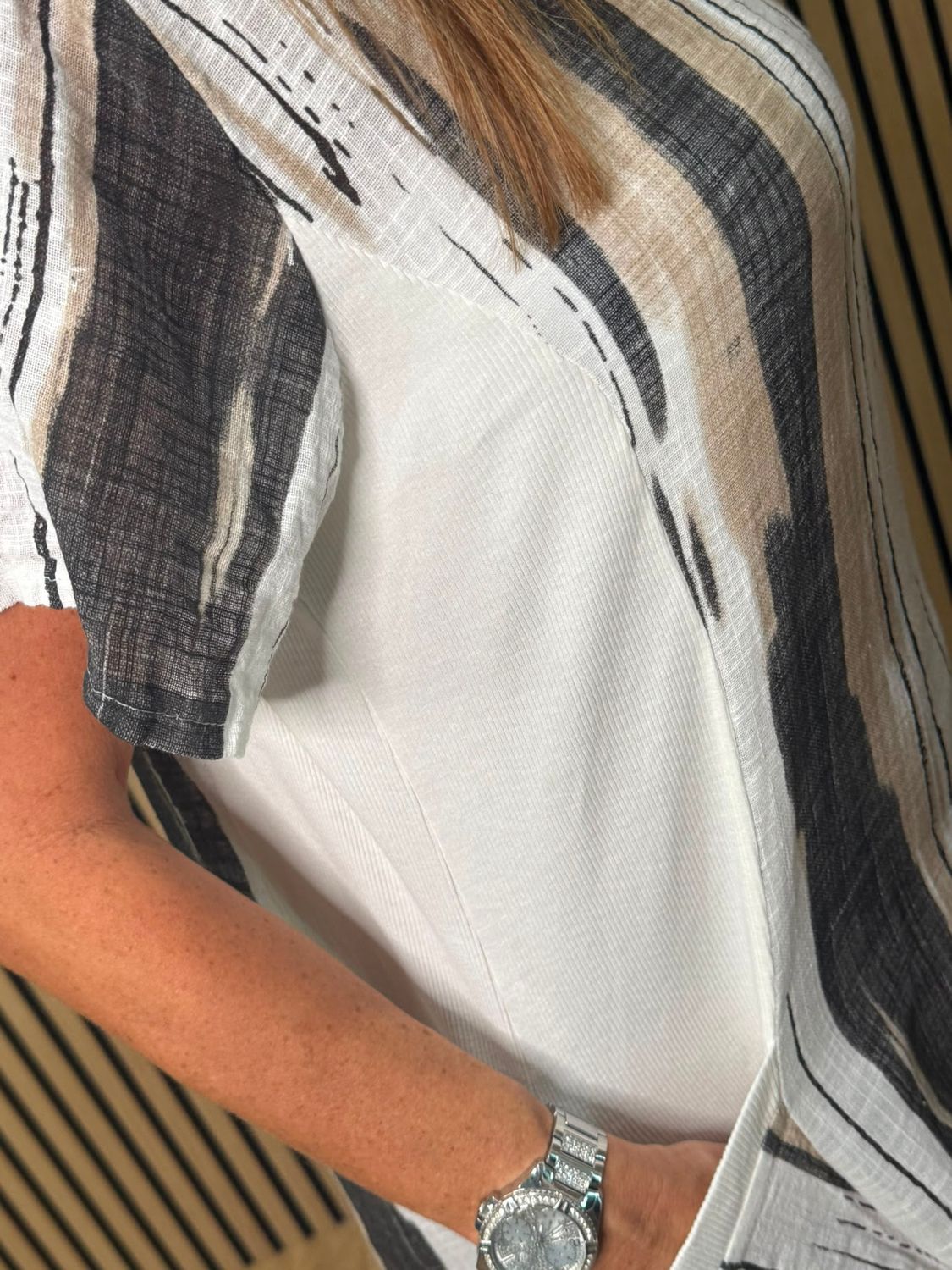Abstract Stripe Pocket Dress – Black
