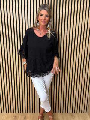 Floral Embroidered Lace Top – Black