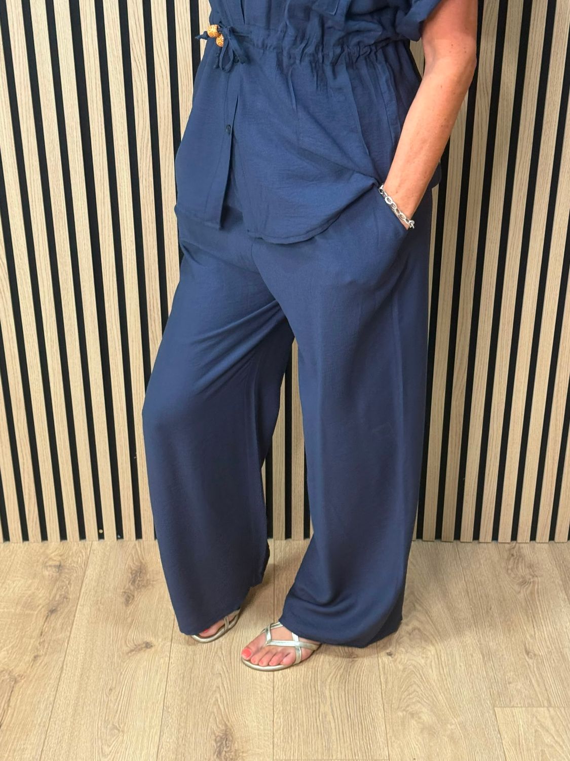 Relaxed Drawstring Trouser Suit – Navy