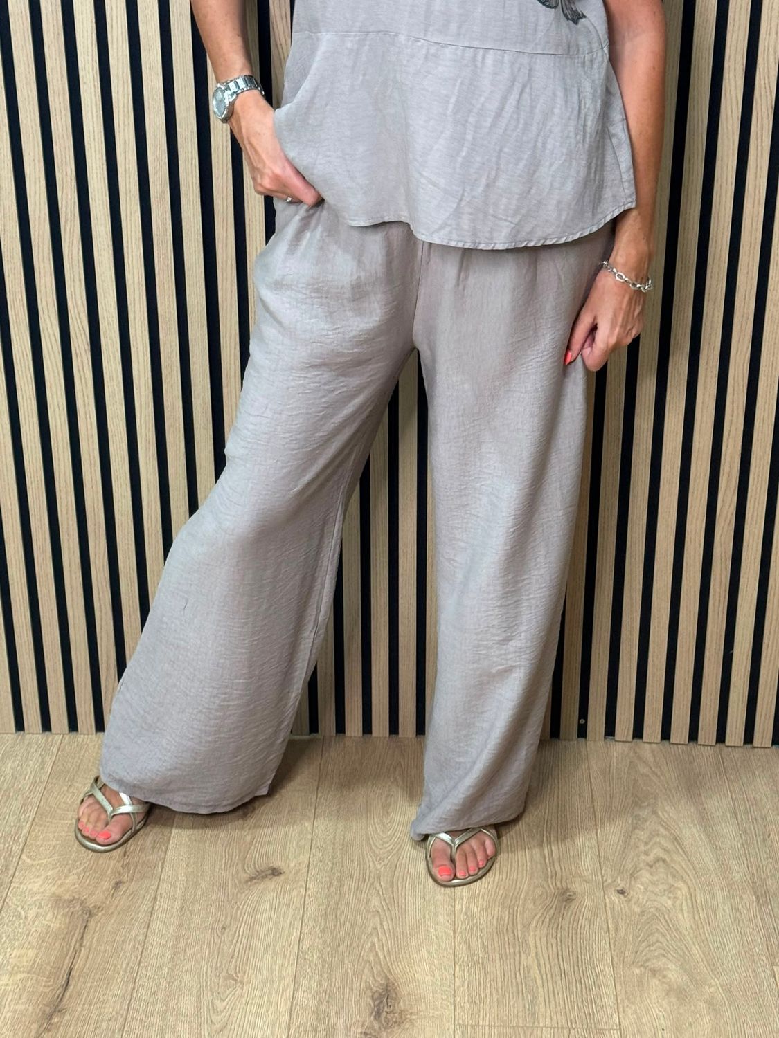 Floral Print Wide Leg Co-Ord Set -Taupe