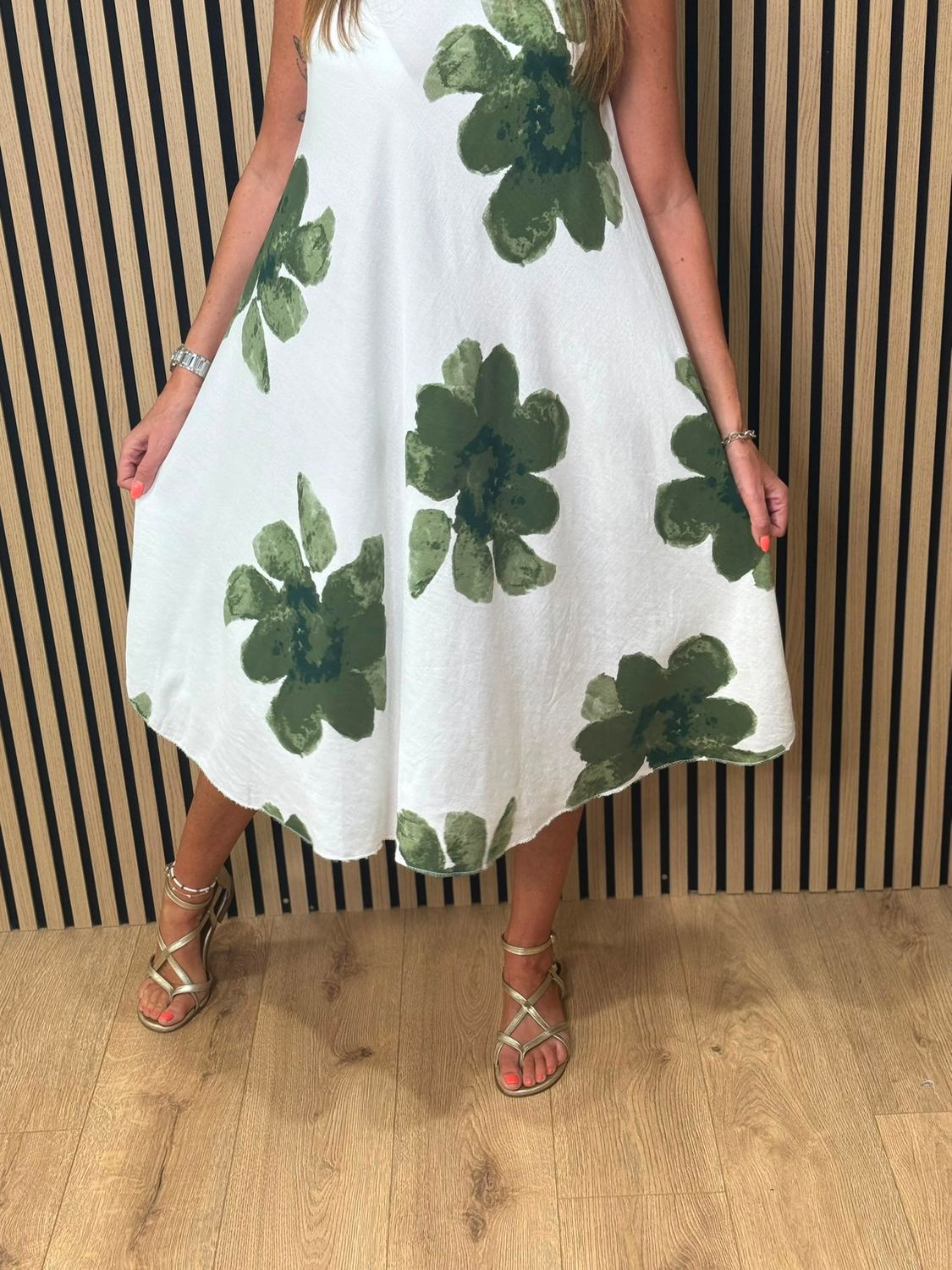 Oversized Floral Print Swing Dress - Green