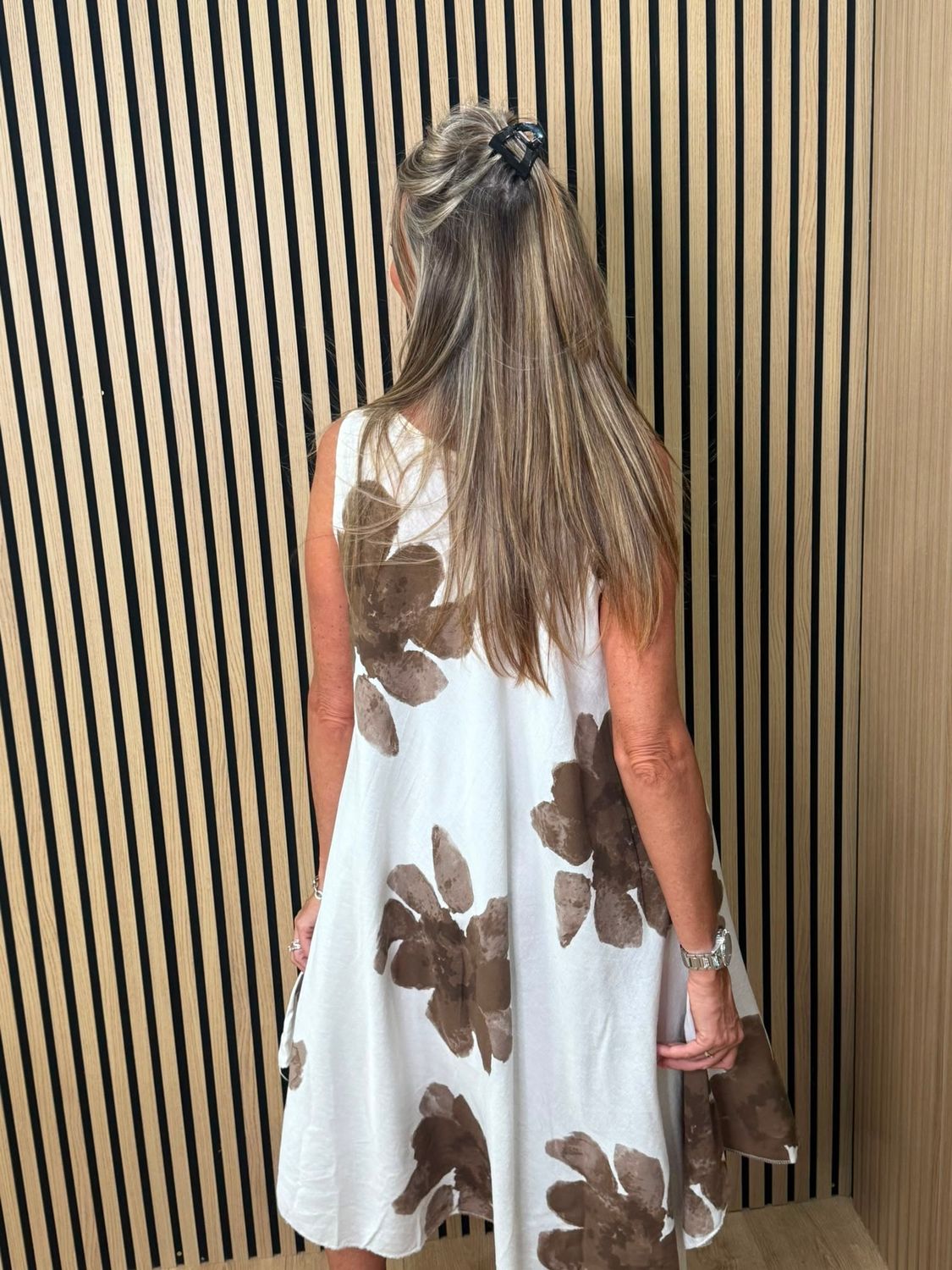 Oversized Floral Print Swing Dress - Brown
