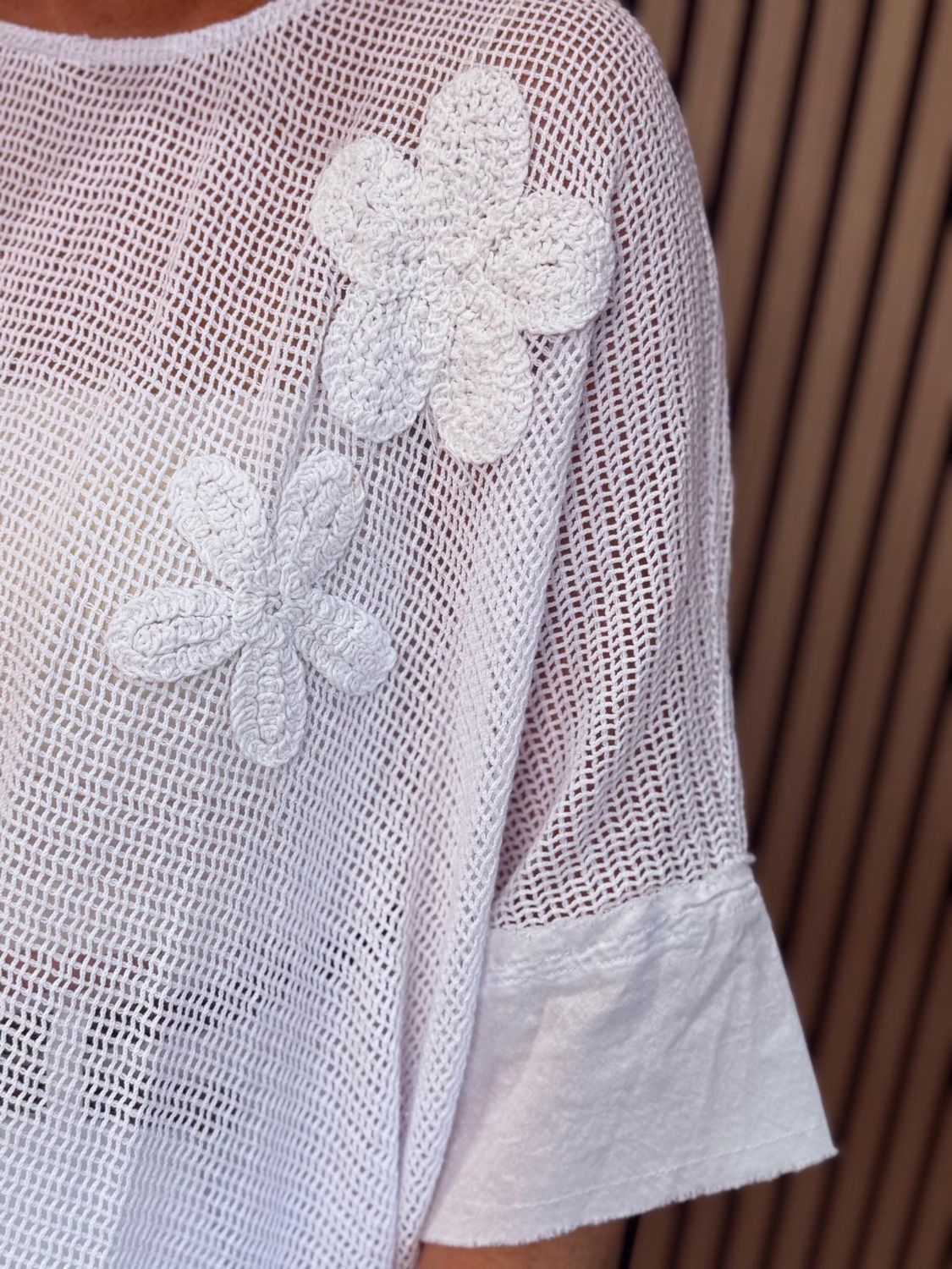 Floral Mesh Cotton Top – White