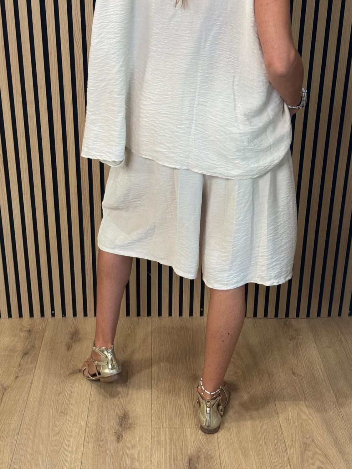 Stud Detail V-Neck Short Set – Stone