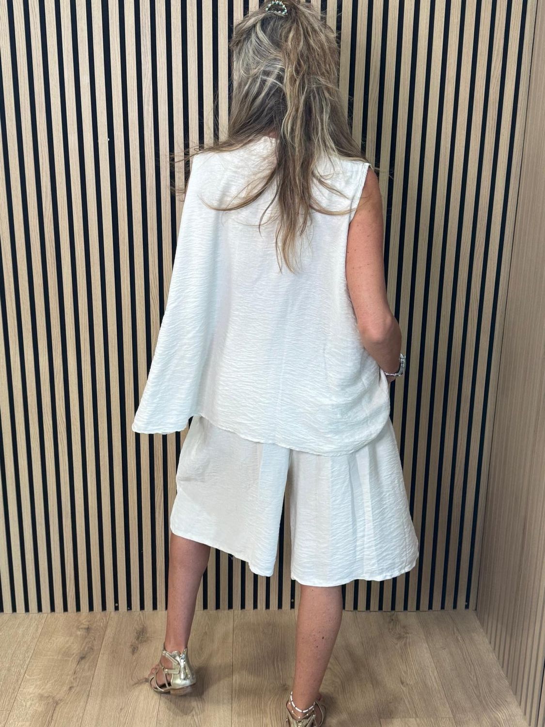 Stud Detail V-Neck Short Set – Stone
