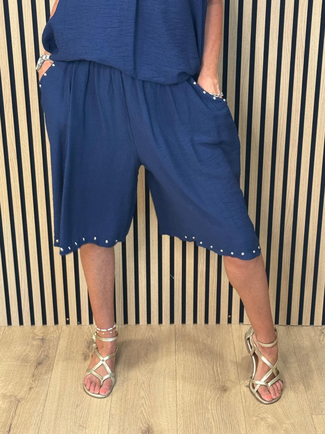 Stud Detail V-Neck Short Set – Navy