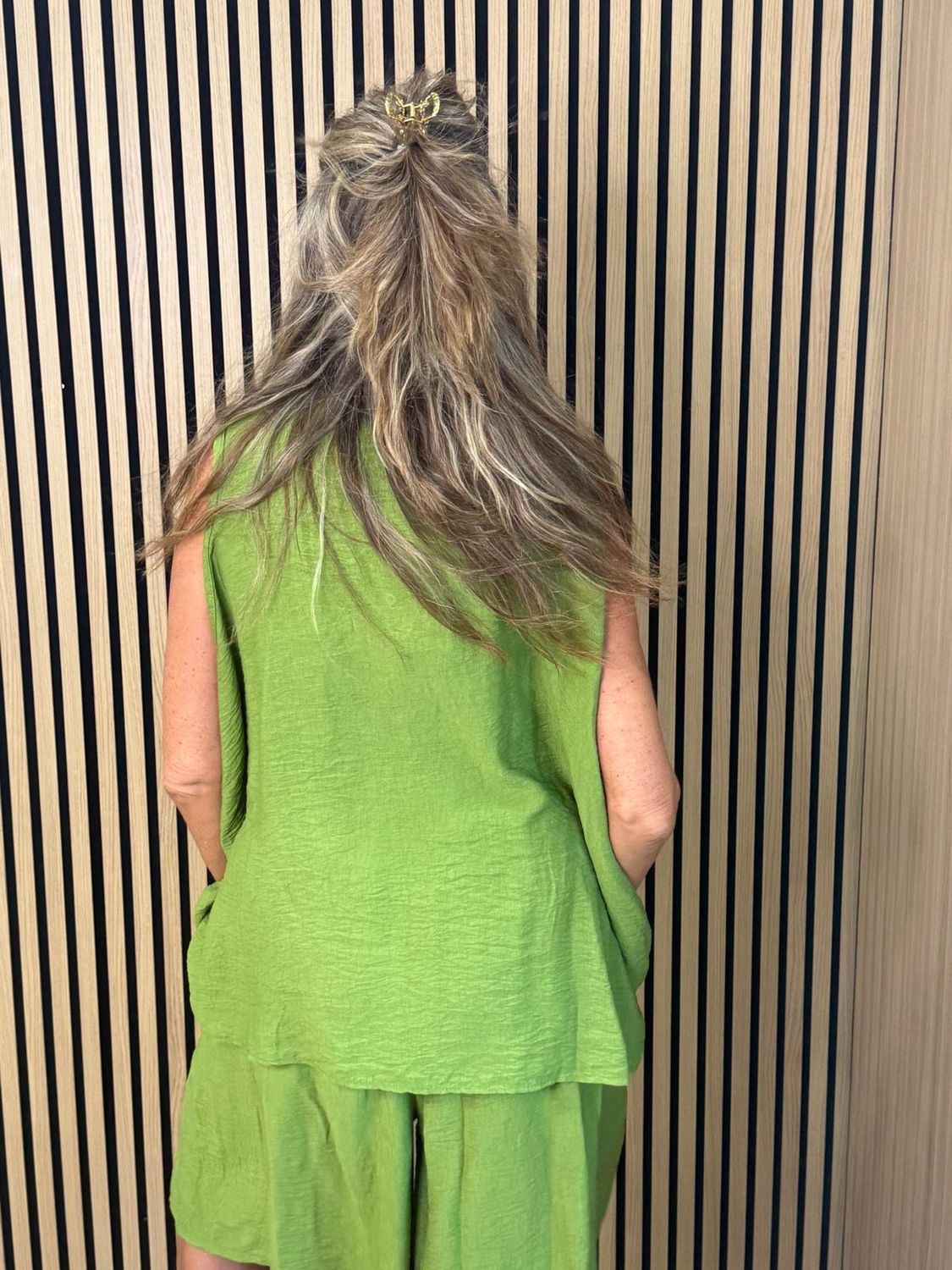 Stud Detail V-Neck Short Set – Green