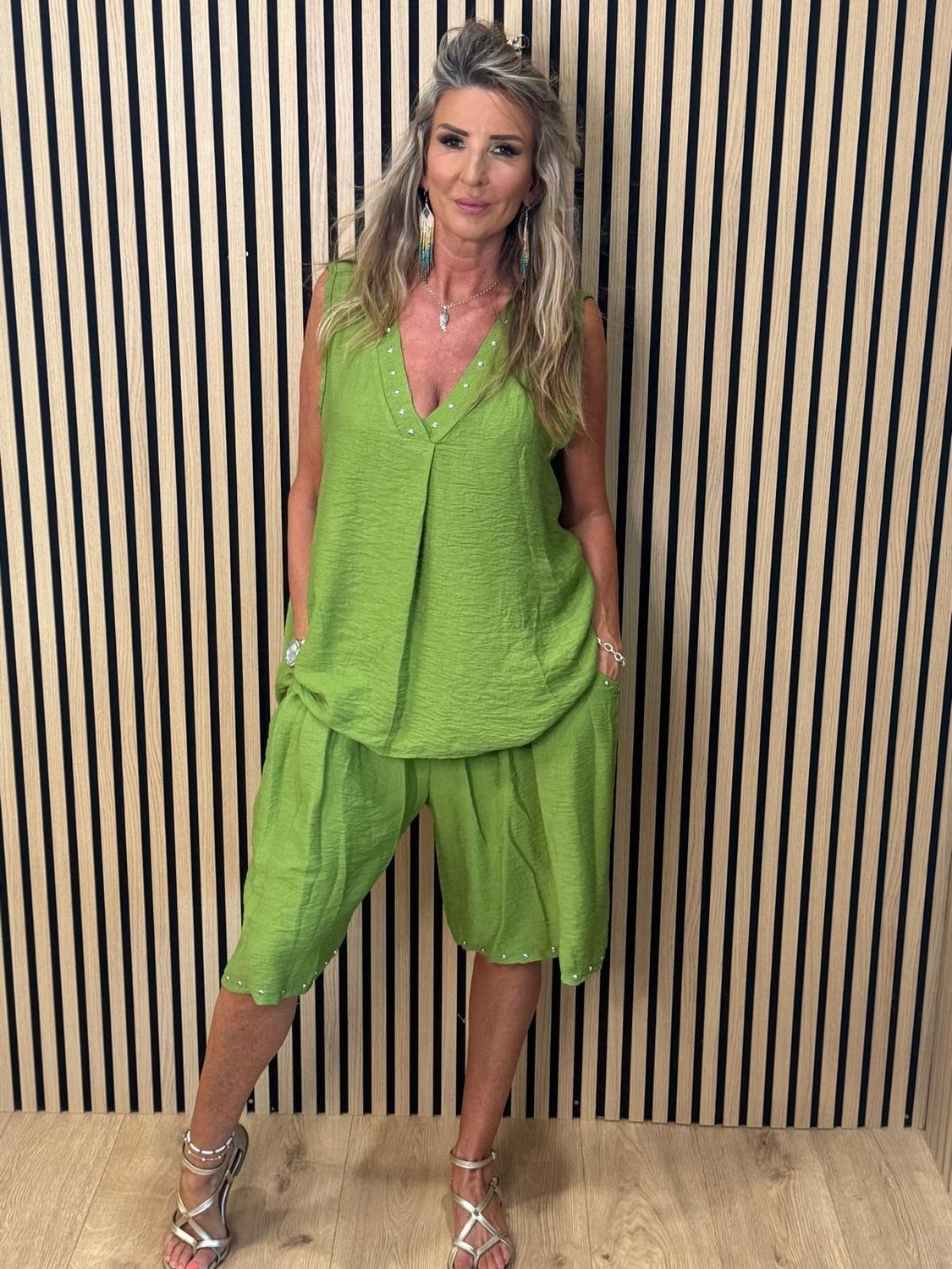 Stud Detail V-Neck Short Set – Green