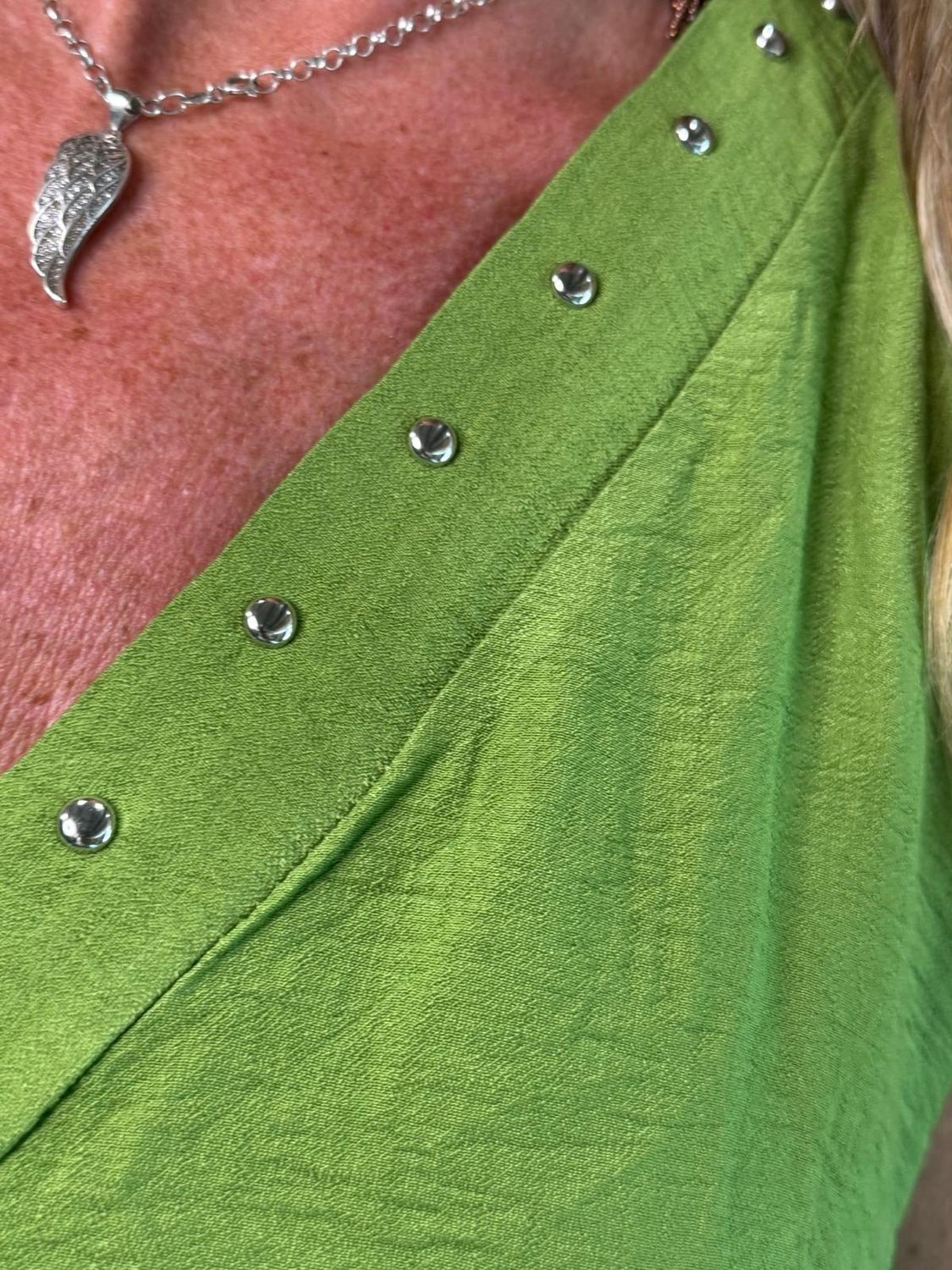 Stud Detail V-Neck Short Set – Green