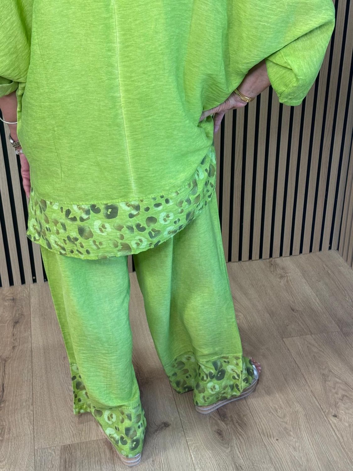 Leopard Trim Linen Blend Trouser Suit - Lime