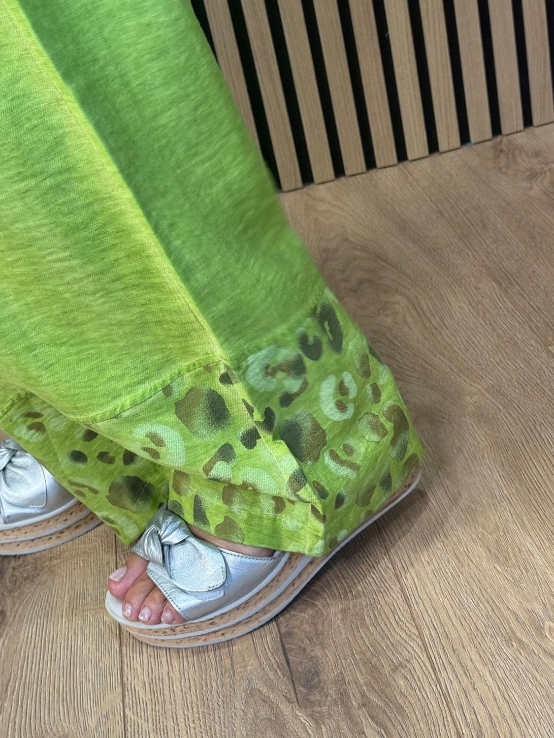 Leopard Trim Linen Blend Trouser Suit - Lime