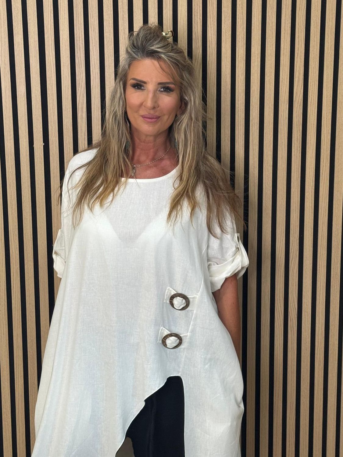 Coconut Ring Linen Blend Tunic Top