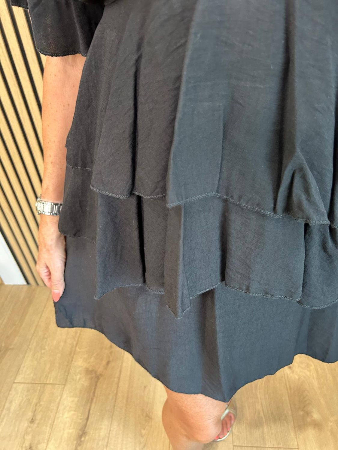 Tiered Frill Dress –  Black