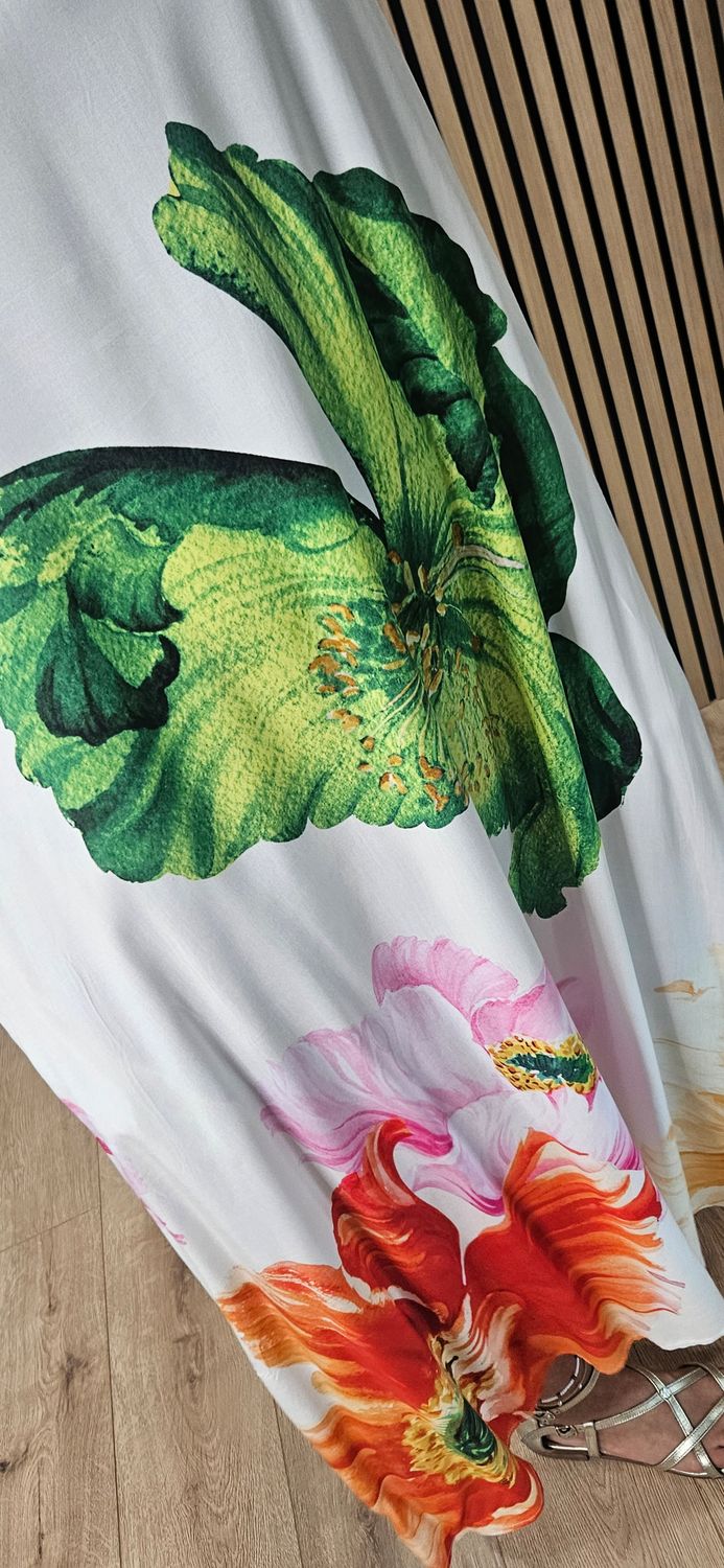 Flyout Floral Maxi Dress