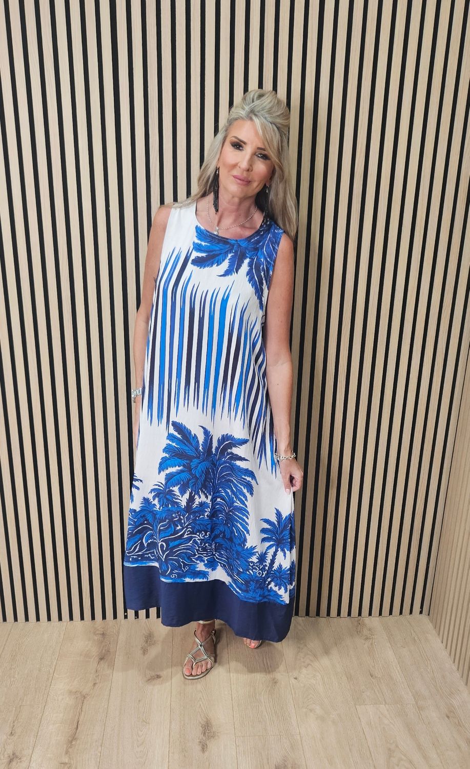 Flyout Botanical Print Swing Maxi Dress – Blue