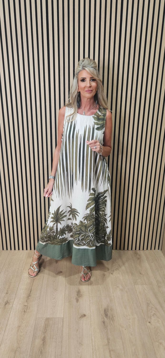 Flyout Botanical Print Swing Maxi Dress – Green