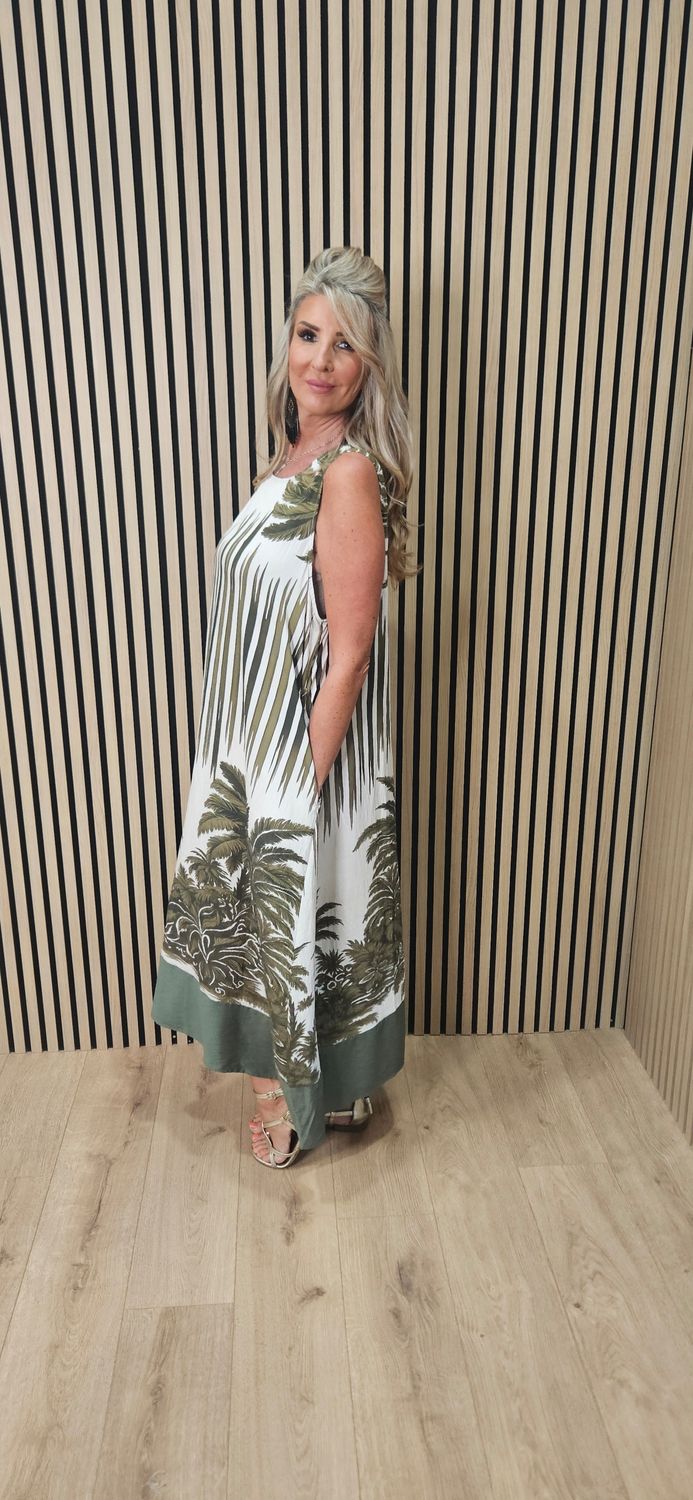 Flyout Botanical Print Swing Maxi Dress – Green