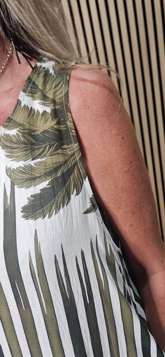 Flyout Botanical Print Swing Maxi Dress – Green