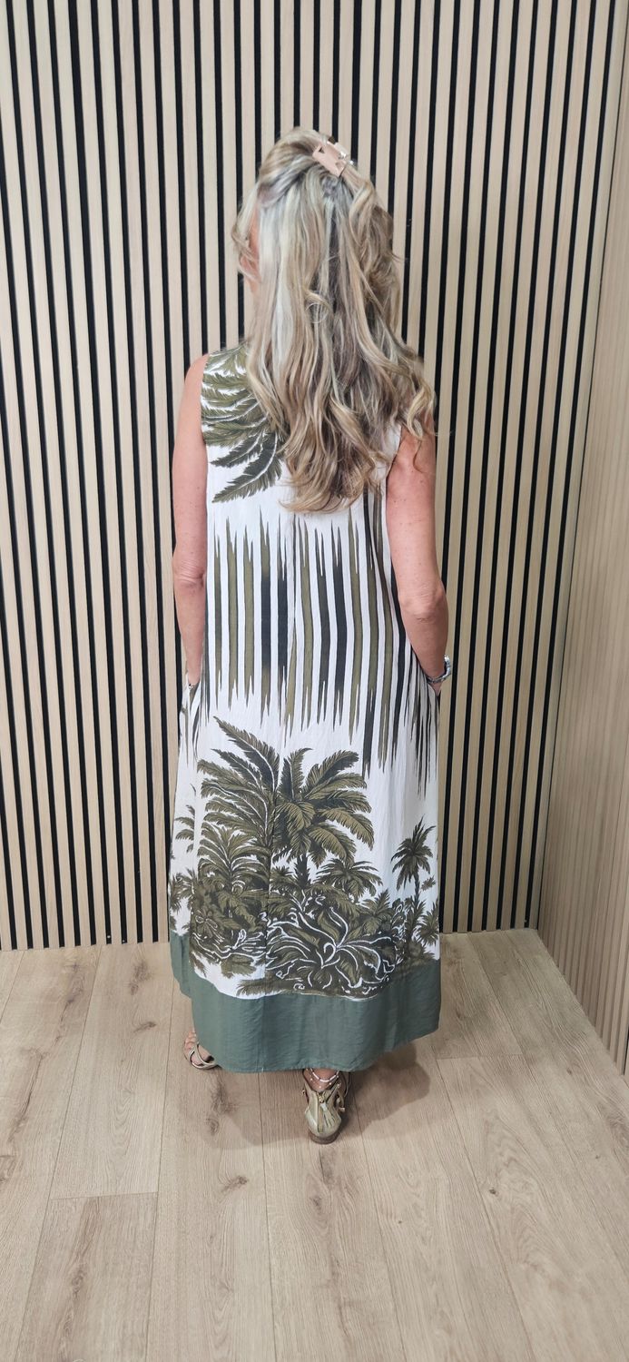 Flyout Botanical Print Swing Maxi Dress – Green
