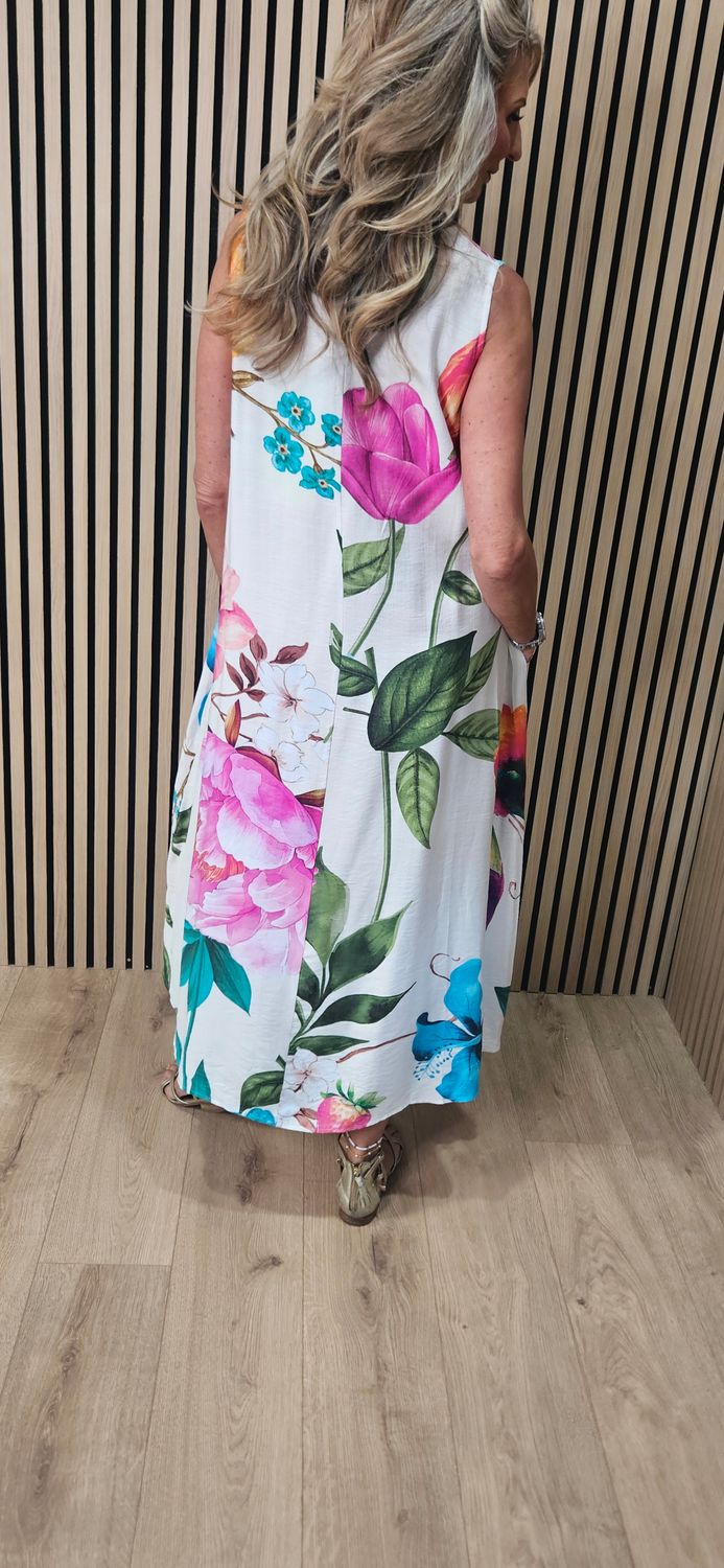 Flyout Floral Maxi Dress
