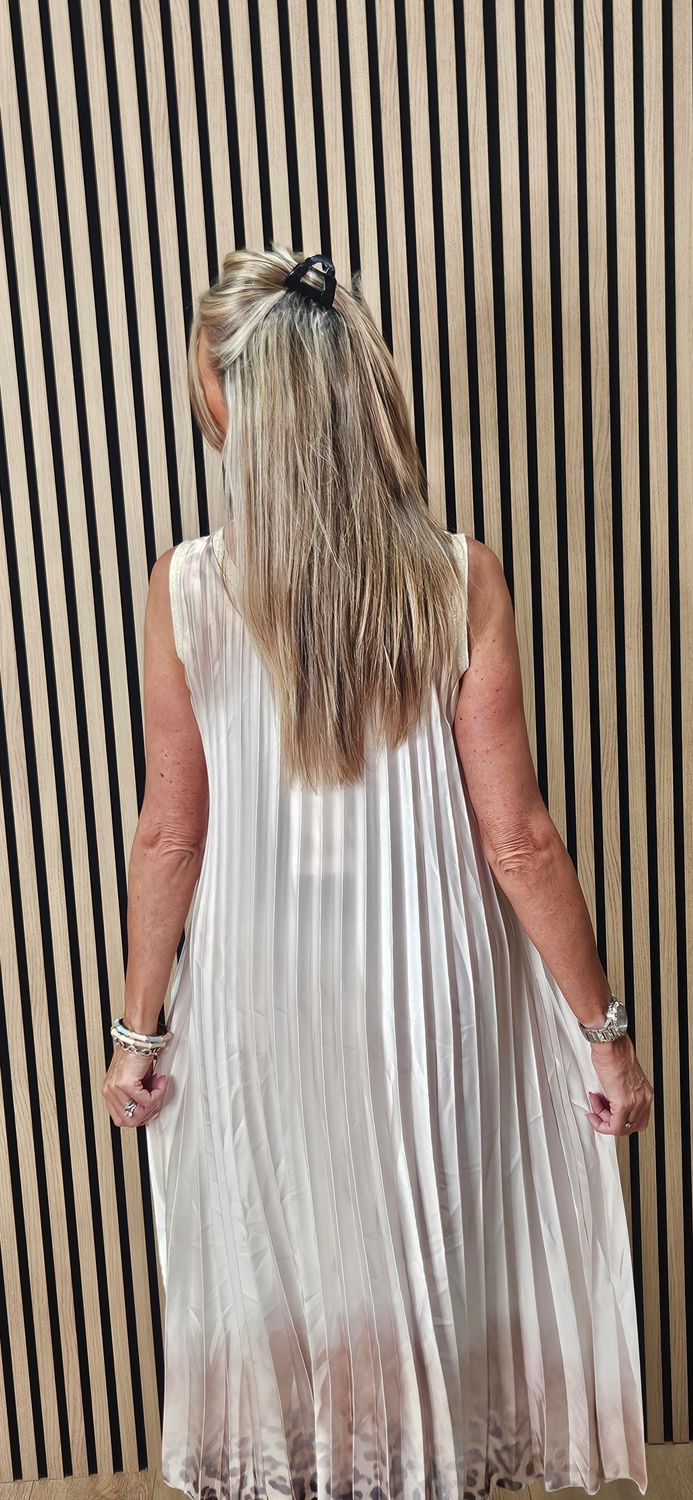 Pleated Leopard Border Maxi dress