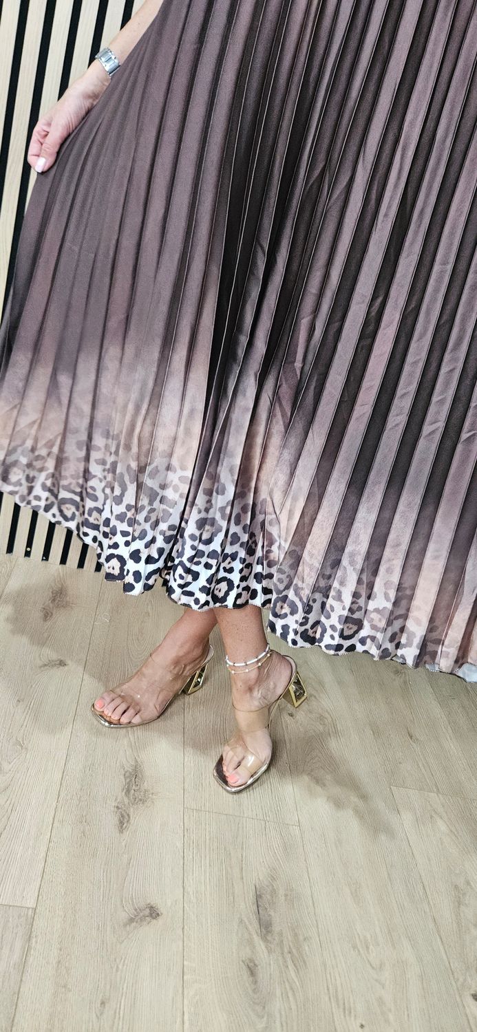 Pleated Leopard Border Maxi Dress – Chocolate