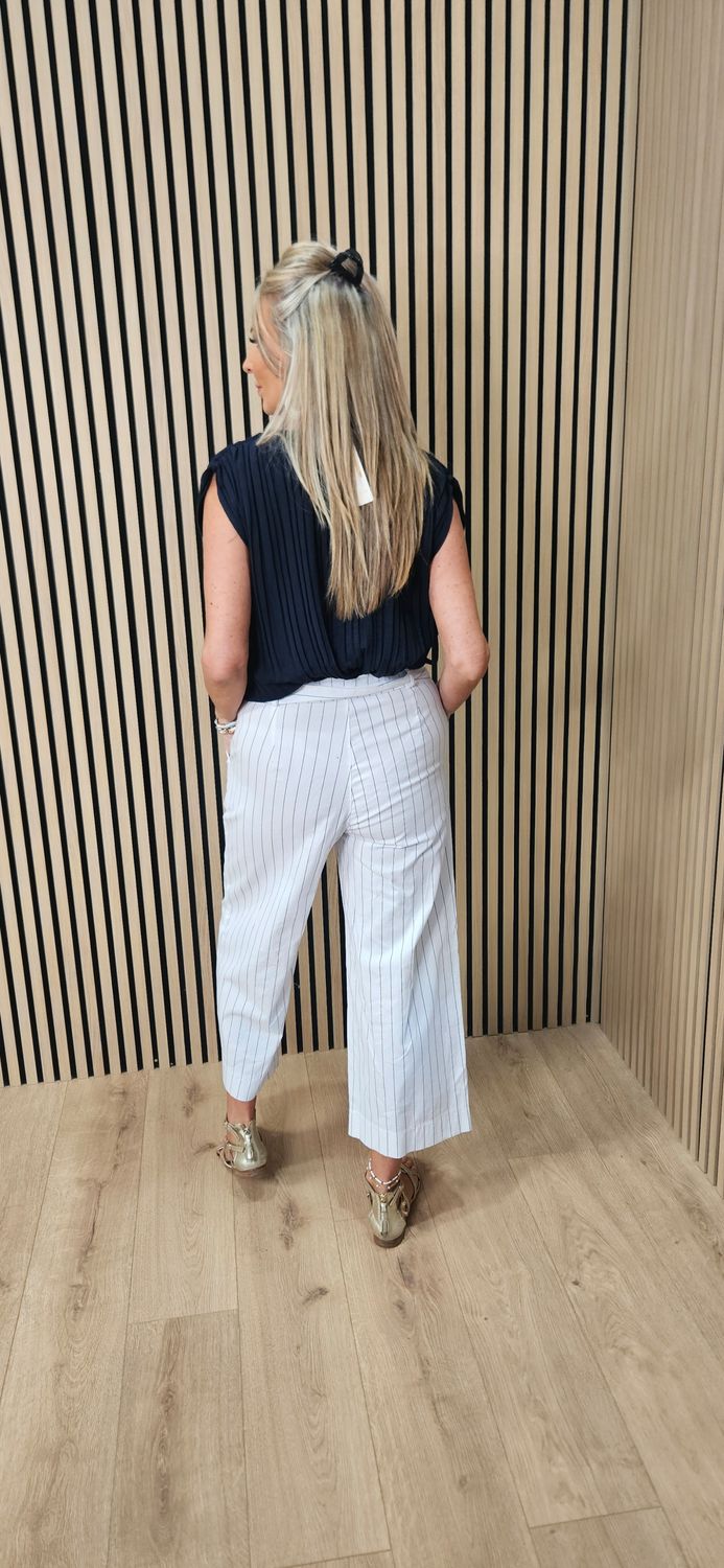 Pinstripe Cotton Crop Trousers – White