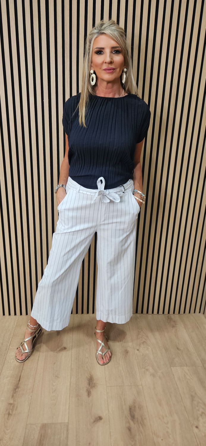 Pinstripe Cotton Crop Trousers – White