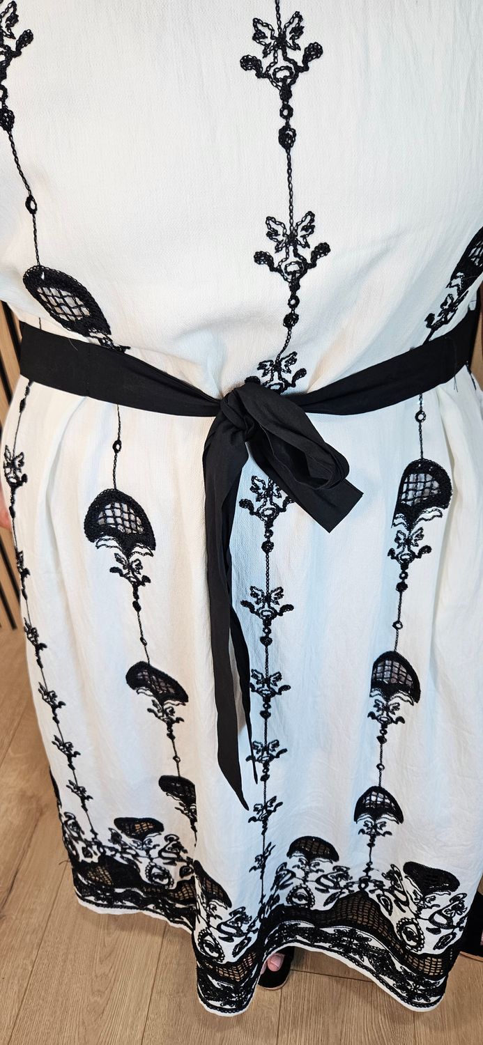 FLY OUT Embroidered Lace Border Maxi Dress