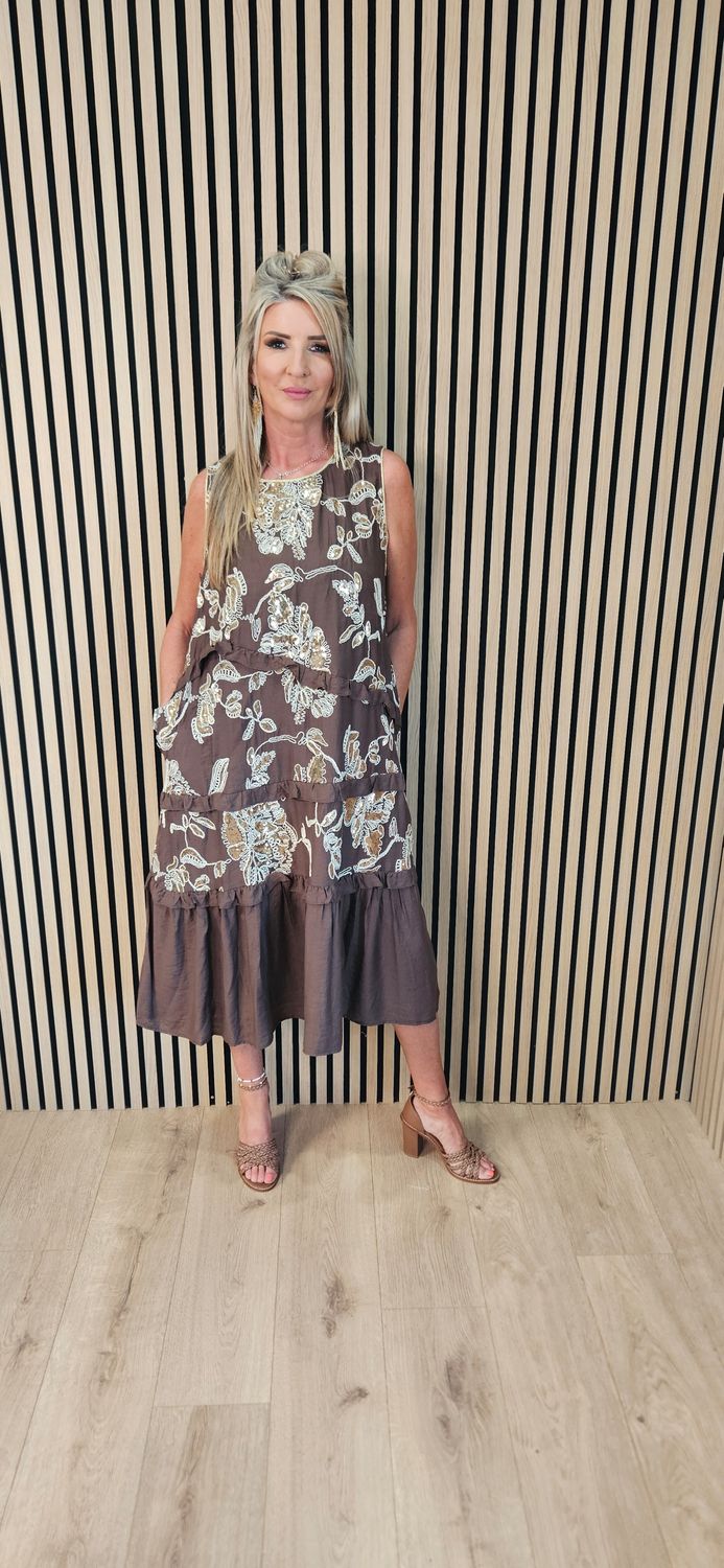 FLY OUT Sequin Floral Tiered Midi Dress - Brown