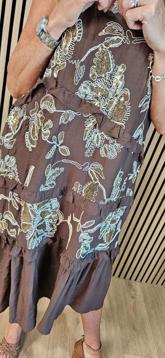 FLY OUT Sequin Floral Tiered Midi Dress - Brown