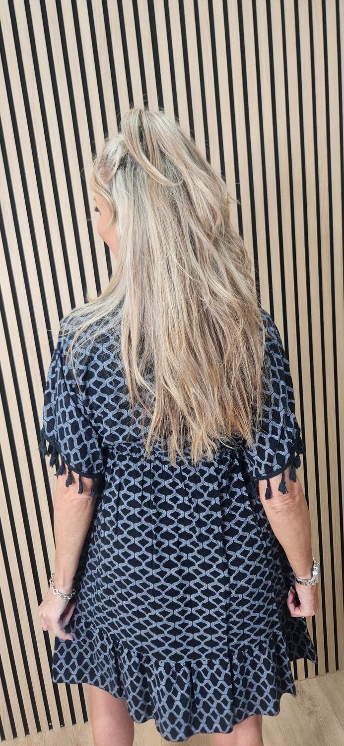 Geometric Tassel Detail Dress – Black