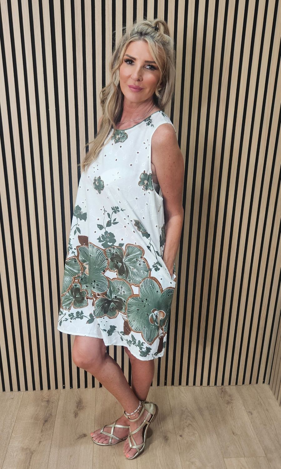 Floral Broderie Cotton Dress – Green