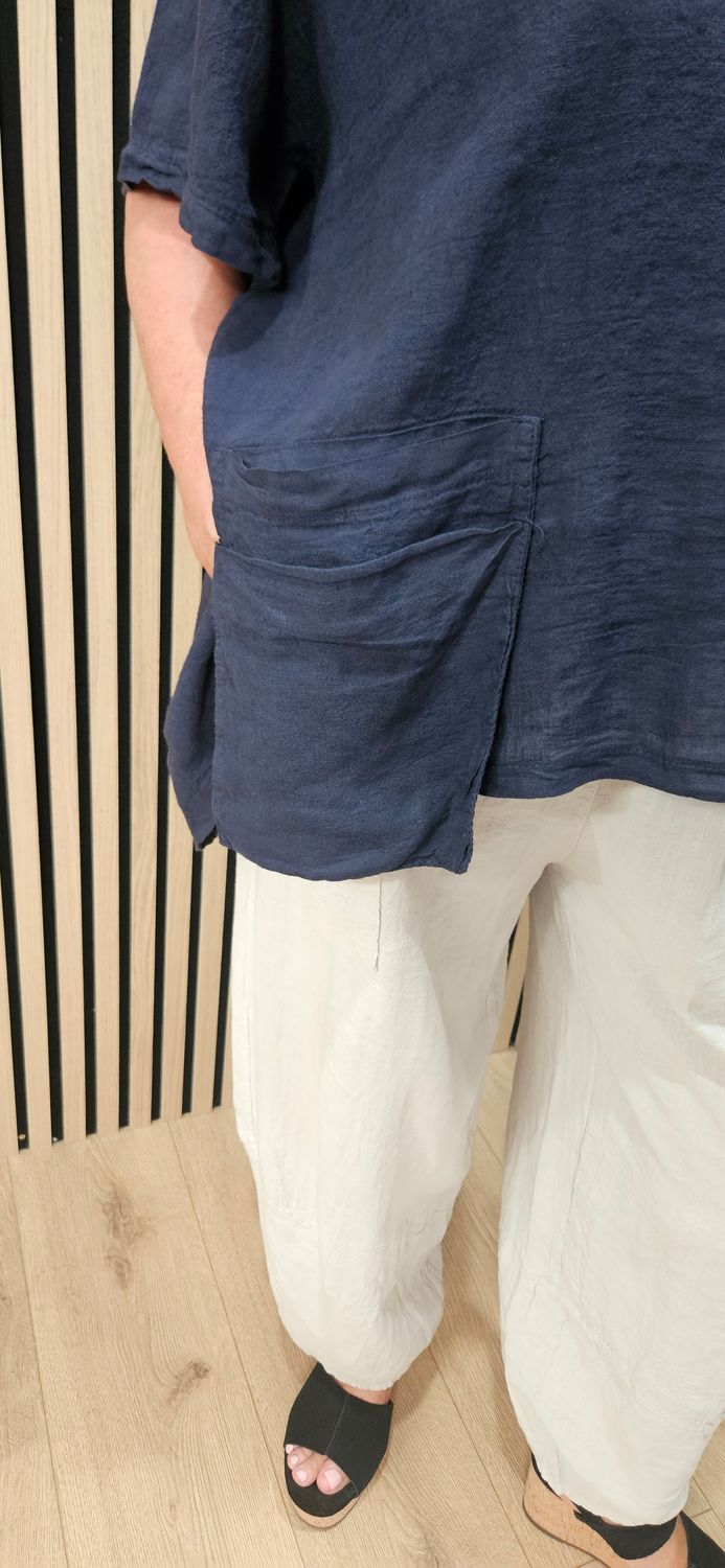 Relaxed Linen Blend Pocket Top – Navy