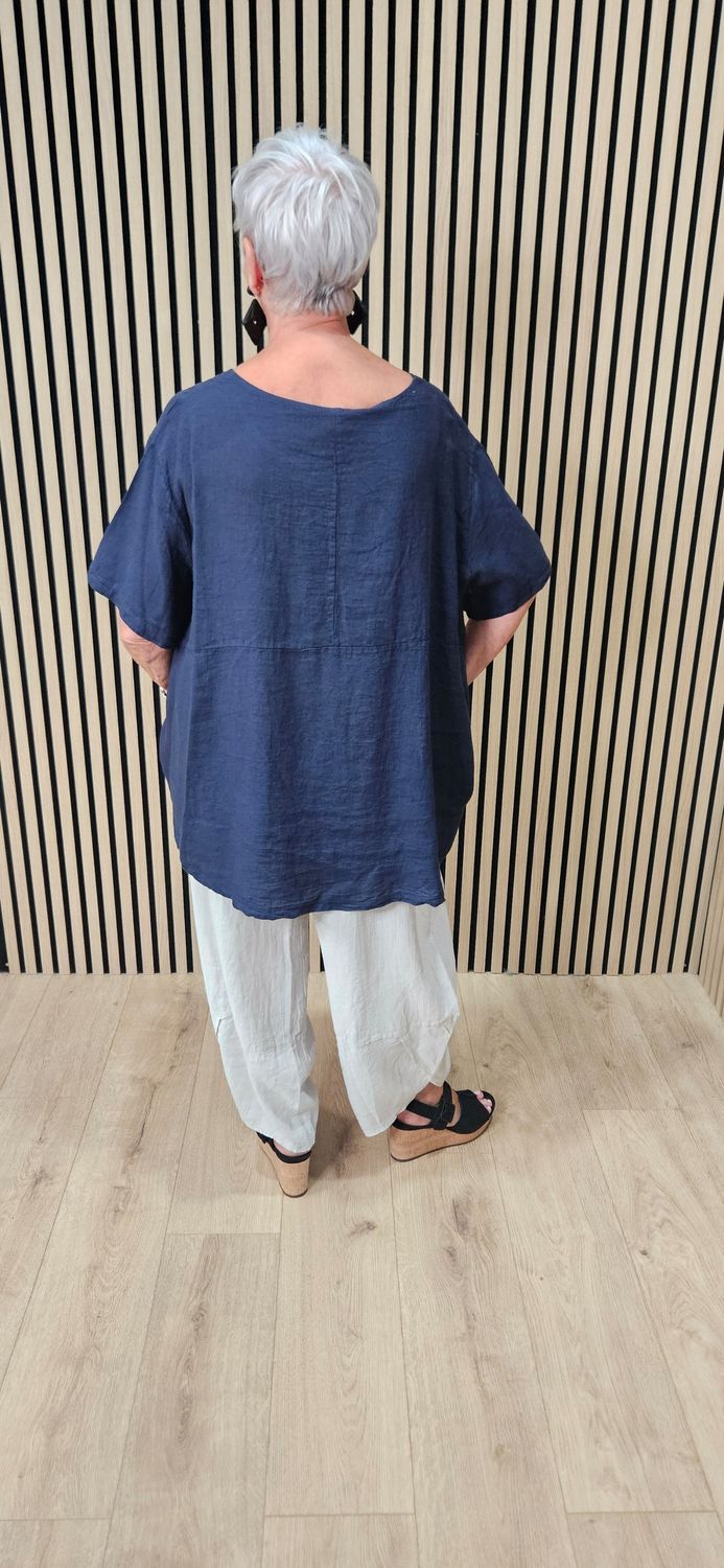 Relaxed Linen Blend Pocket Top – Navy