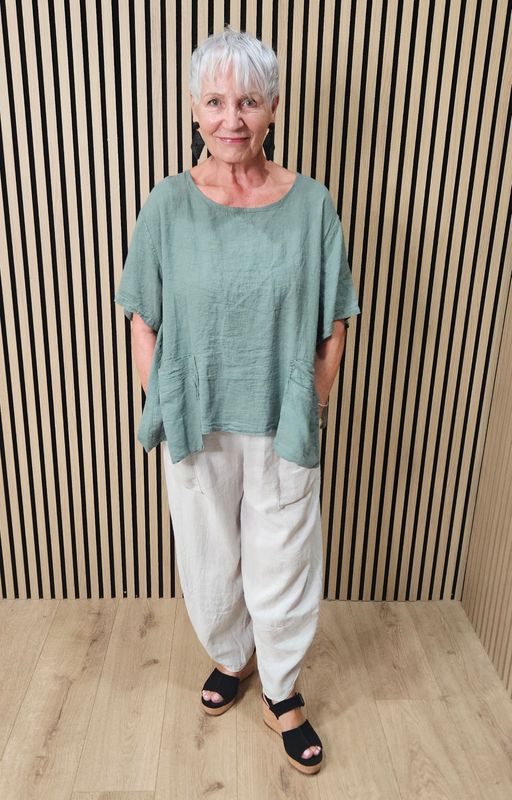 Relaxed Linen Blend Pocket Top – Khaki
