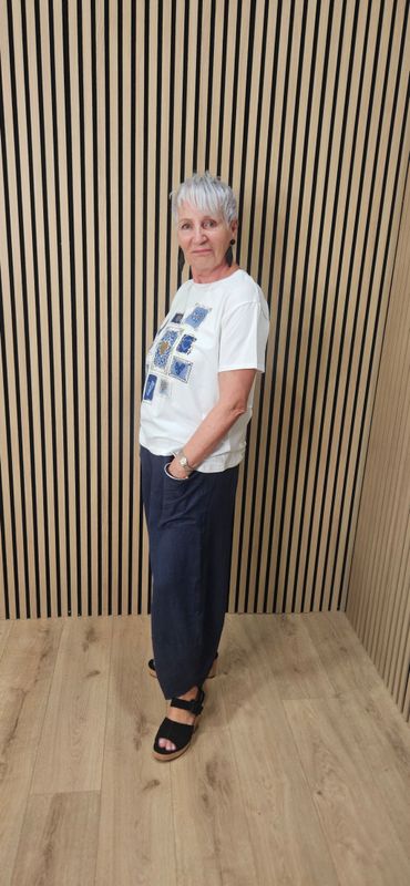 Linen Blend Tulip Hem Trousers – Navy