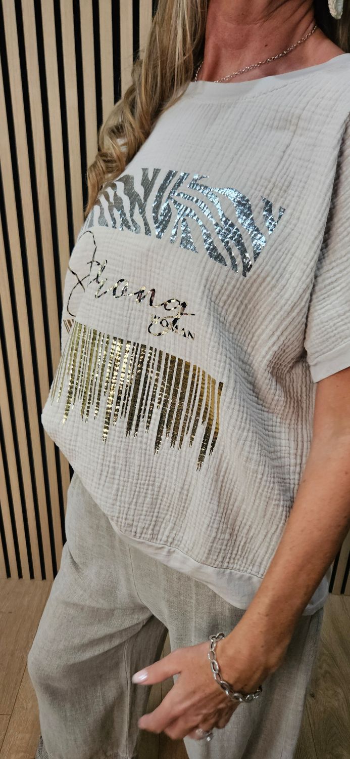 Metallic Foil Slogan T-Shirt – Beige