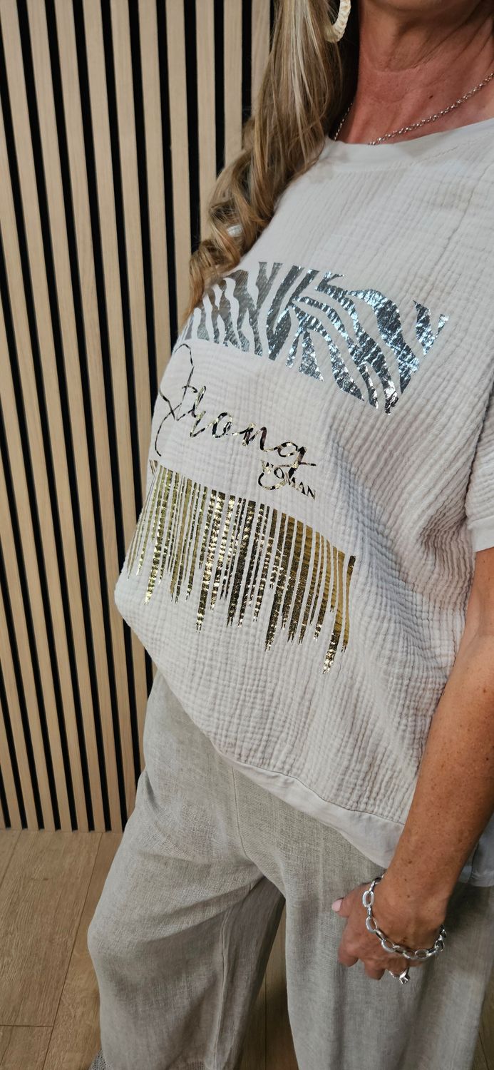 Metallic Foil Slogan T-Shirt – Beige