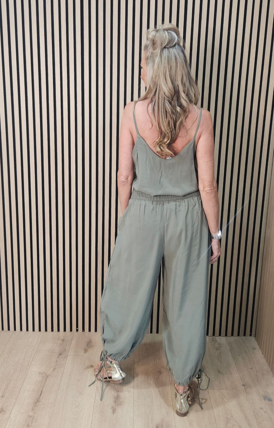 Shirred Waist Tie Hem Trousers – Khaki