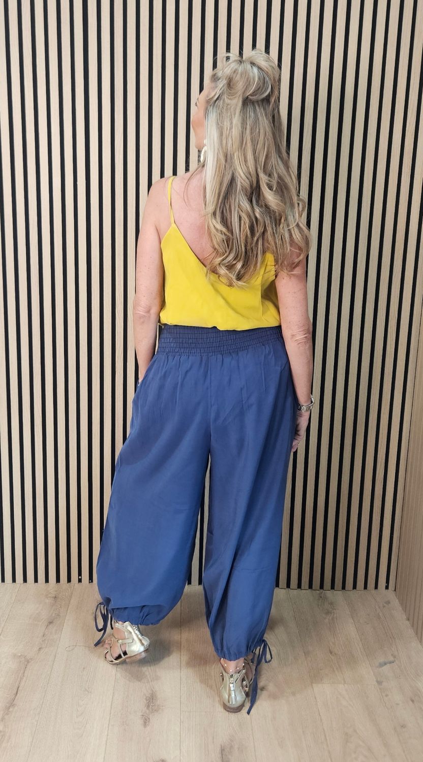 Shirred Waist Tie Hem Trousers – Navy