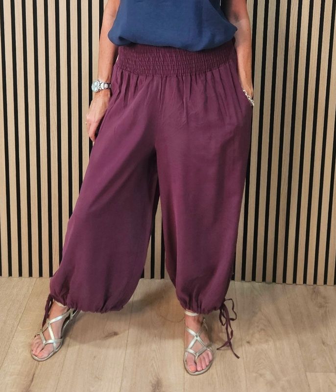 Shirred Waist Tie Hem Trousers – Oxblood Shirred Waist Tie Hem Trousers – Oxblood