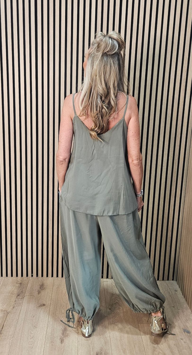 Essential Cami Top – Khaki