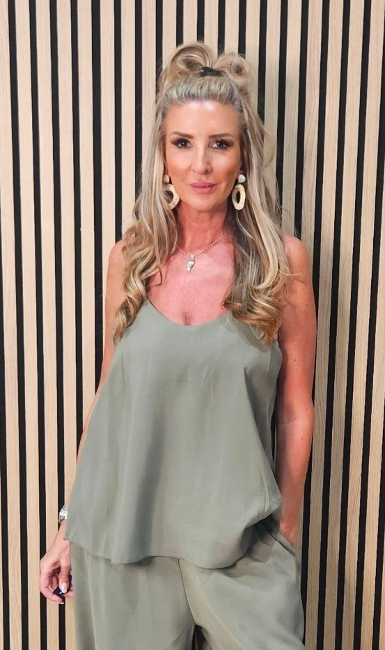 Essential Cami Top – Khaki