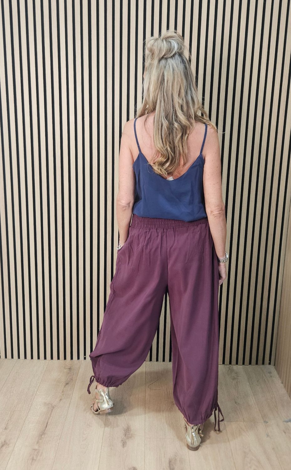 Essential Cami Top – Navy