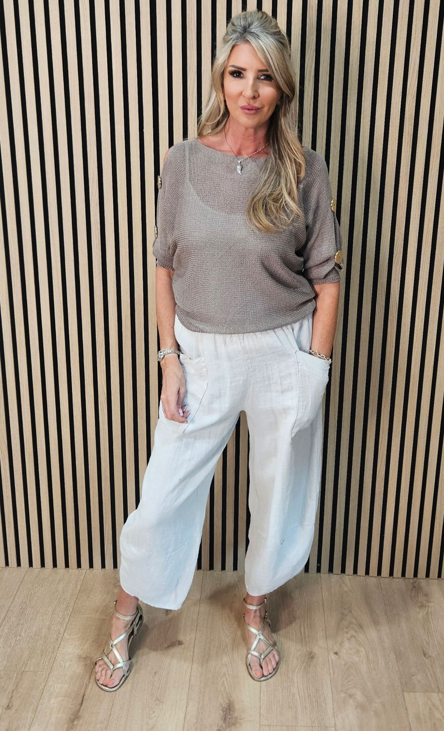 Button Detail Sleeve Knit Jumper – Taupe