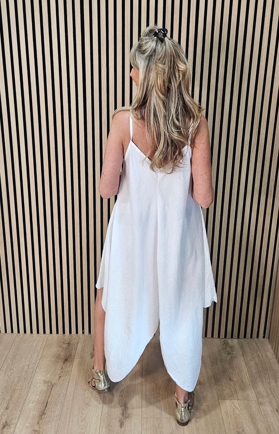 Floaty Hanky Hem Cami Dress – White